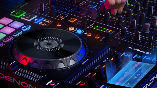Setting the Mood: Unveiling the Ultimate Wedding DJ Guide