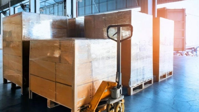 The Ultimate Guide to Mastering Pallet Wrappers and Stretch Wrap Machines